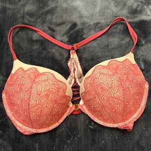 Victoria’s Secret very sexy push up bra 34DD